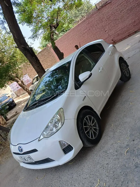 Toyota Aqua 2013 for Sale in Faisalabad Image-1