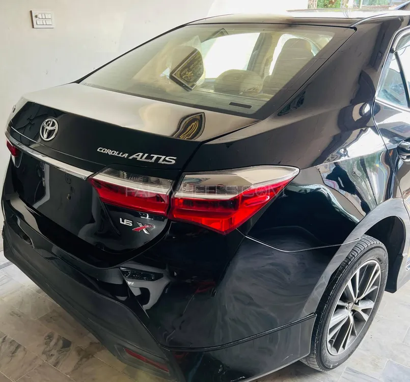 Toyota Corolla 2021 for Sale in Hyderabad Toyota Corolla 2021 for Sale in Hyderabad Image-3