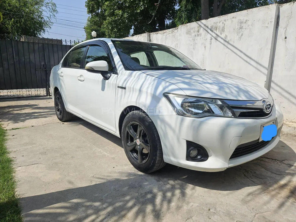 Toyota Corolla Axio 2013 for Sale in Sargodha Toyota Corolla Axio 2013 for Sale in Sargodha Image-3