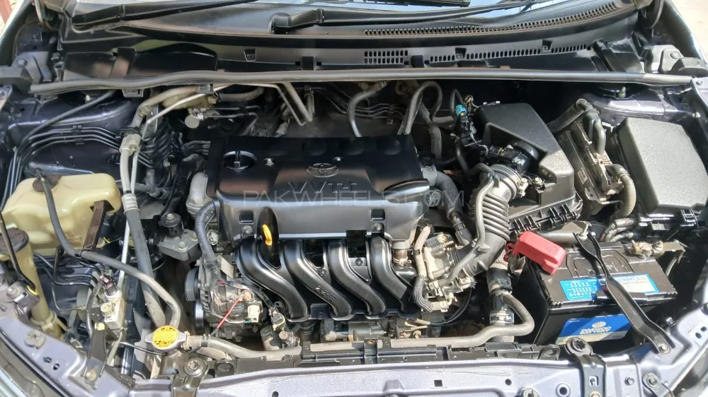 Toyota Corolla 2017 for Sale in Karachi Image-1