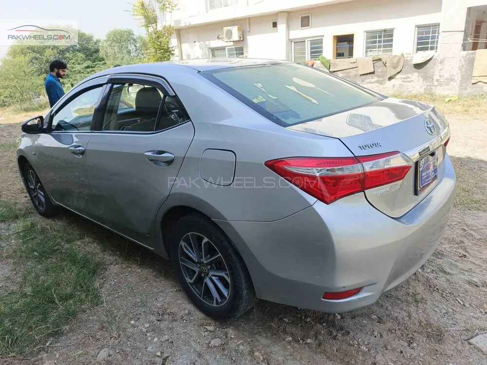 ٹویوٹا کرولا 2015 for Sale in راولپنڈی ٹویوٹا کرولا 2015 for Sale in راولپنڈی Image-5