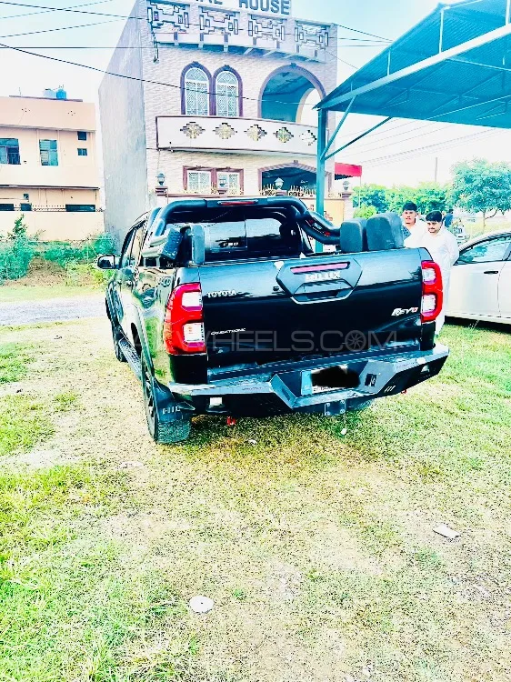 Toyota Hilux 2023 for Sale in Islamabad Toyota Hilux 2023 for Sale in Islamabad Image-5