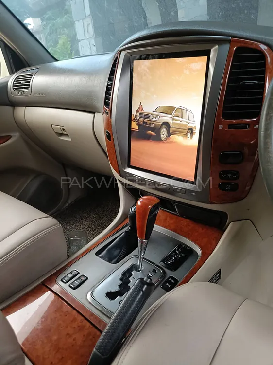 Toyota Land Cruiser 2006 for Sale in Lahore Image-1