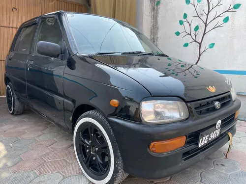 Daihatsu Cuore CL 2004