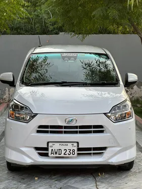Daihatsu Mira X SA lll 2025