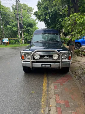 Nissan Patrol 1992