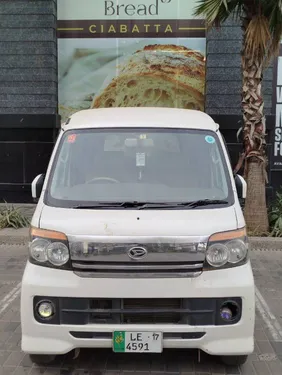 Subaru Dias Wagon 2010