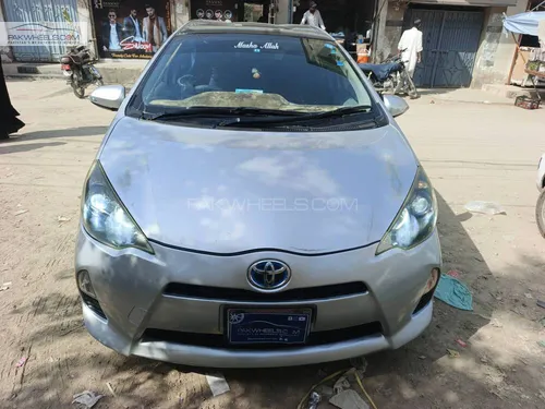 Toyota Aqua S 2012