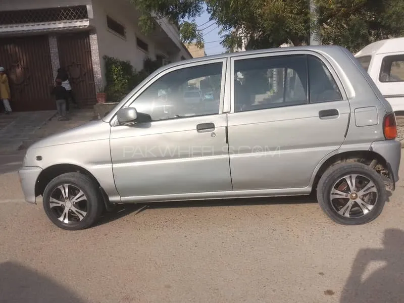 Daihatsu Cuore 2011 for Sale in Karachi Daihatsu Cuore 2011 for Sale in Karachi Image-4