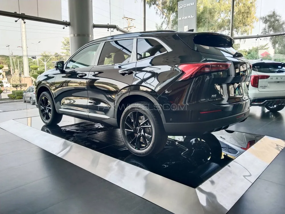 Haval H6 2025 for Sale in Rawalpindi Haval H6 2025 for Sale in Rawalpindi Image-4