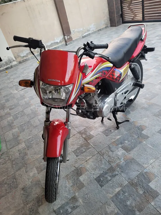 Honda CG 125 Deluxe 2011 for Sale Image-1