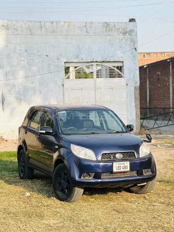 Daihatsu Terios 2010 for Sale in Gujranwala Image-1