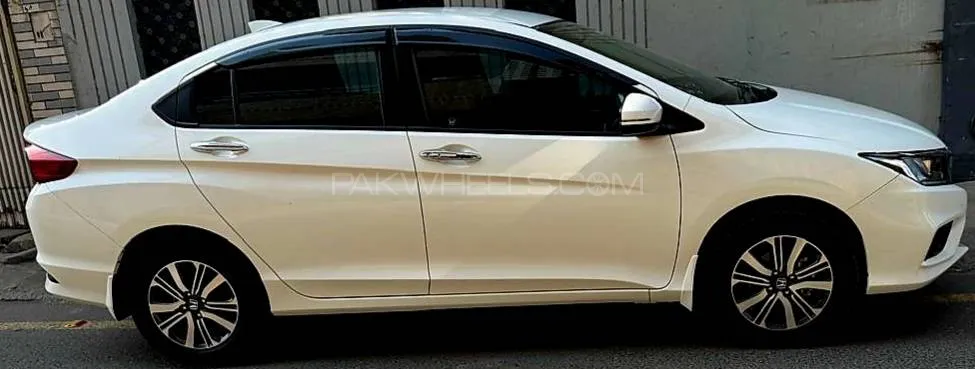 Honda City 2025 for Sale in Lahore Image-1