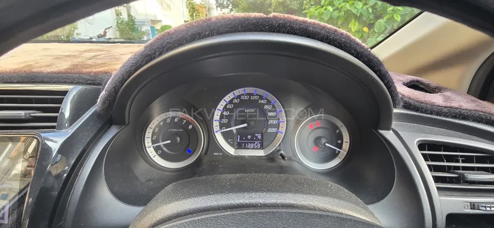 Honda City 2017 for Sale in Karachi Honda City 2017 for Sale in Karachi Image-9