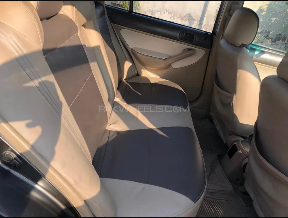 Honda Civic 2004 for Sale in Phalia Honda Civic 2004 for Sale in Phalia Image-5