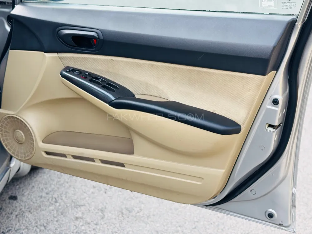 Honda Civic 2012 for Sale in Lahore Honda Civic 2012 for Sale in Lahore Image-9