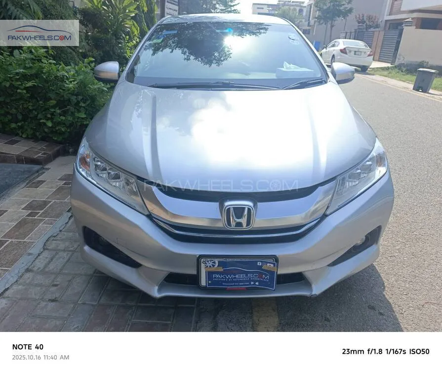 Honda Grace Hybrid 2015 for Sale in Lahore Image-1