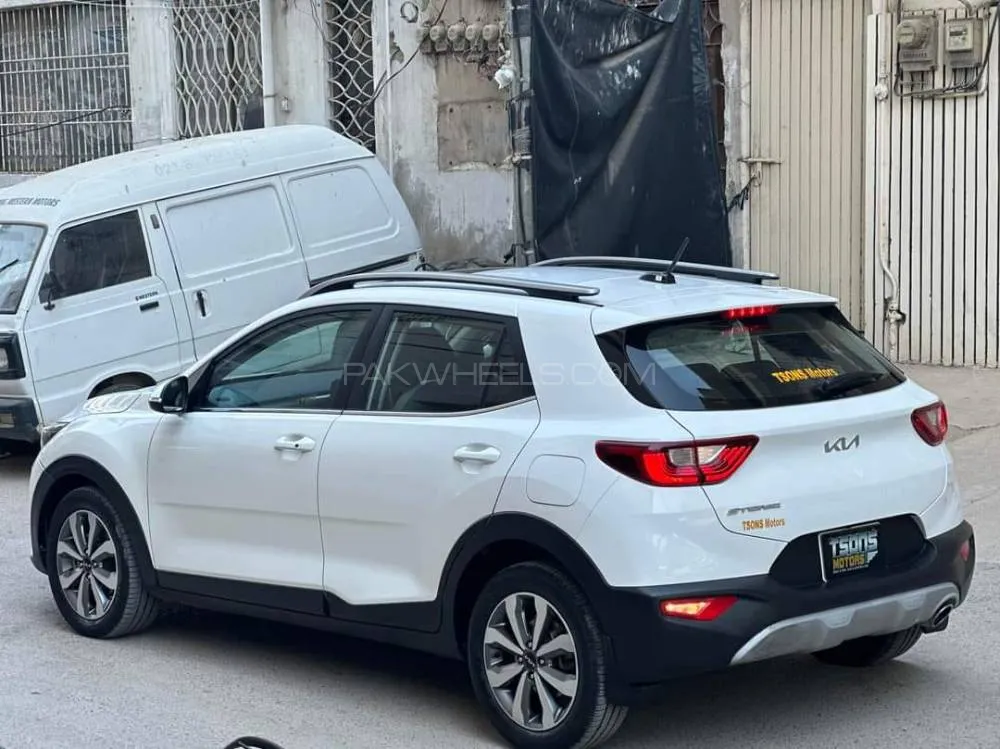 KIA Stonic 2022 for Sale in Karachi KIA Stonic 2022 for Sale in Karachi Image-3