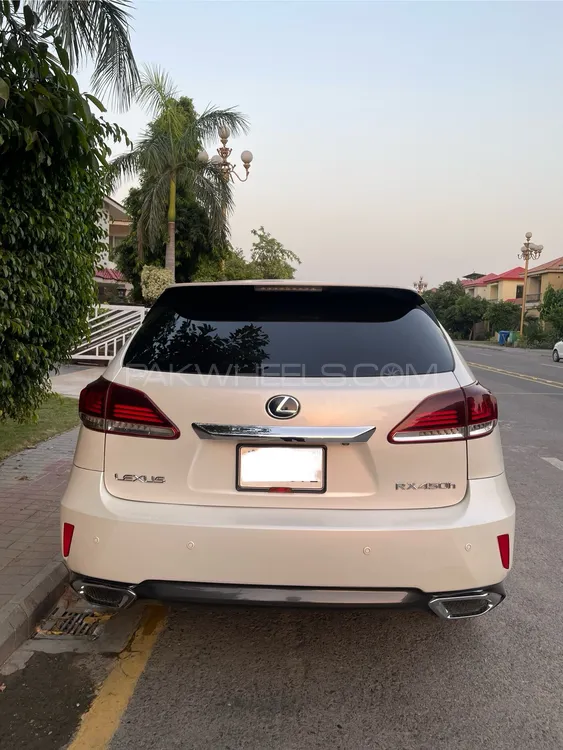 Lexus RX Series 2010 for Sale in Lahore Lexus RX Series 2010 for Sale in Lahore Image-14