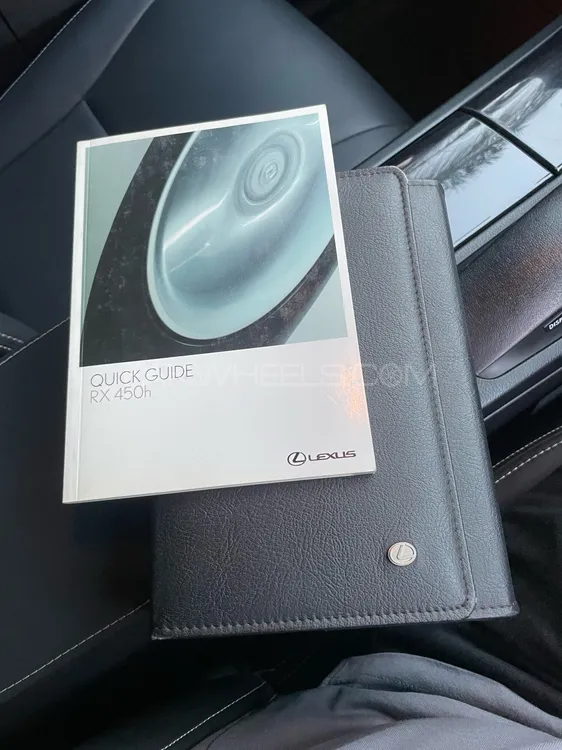 Lexus RX Series 2010 for Sale in Lahore Lexus RX Series 2010 for Sale in Lahore Image-17