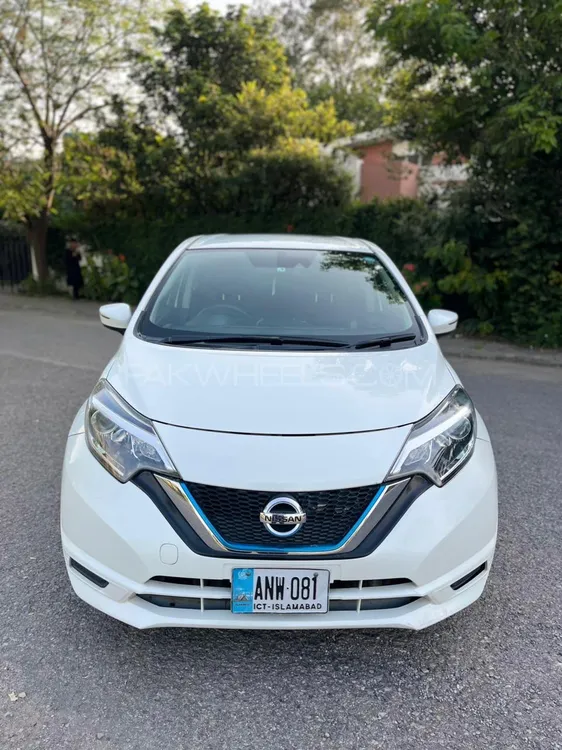 Nissan Note 2017 for Sale in Islamabad Image-1