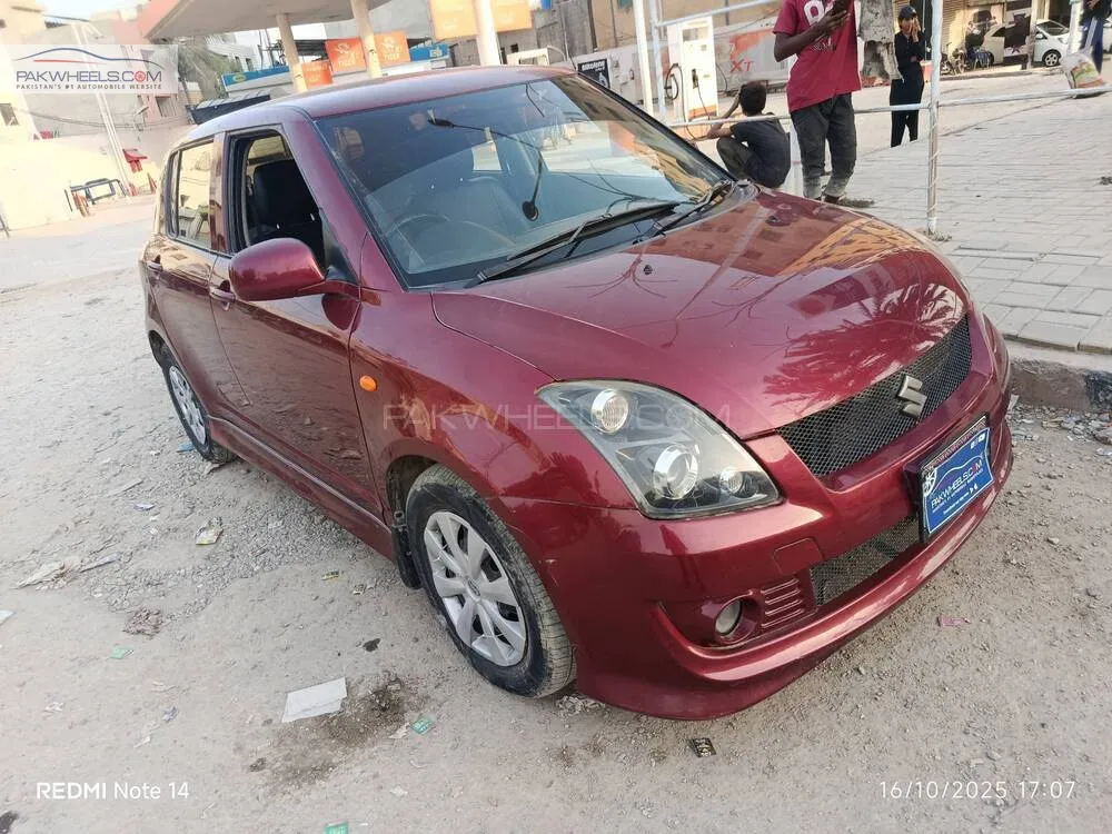 سوزوکی سوئفٹ 2013 for Sale in کراچی سوزوکی سوئفٹ 2013 for Sale in کراچی Image-2