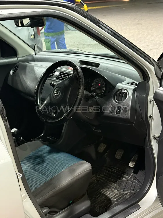 Suzuki Swift 2011 for Sale in Peshawar Suzuki Swift 2011 for Sale in Peshawar Image-7