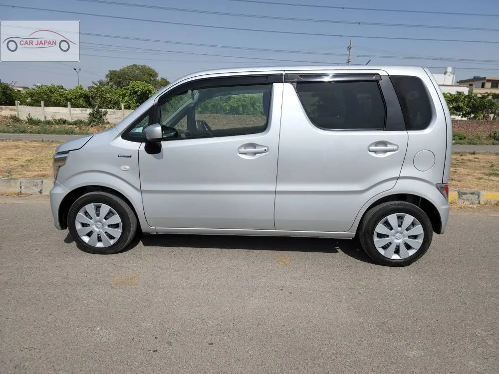 Suzuki Wagon R 2022 for Sale in Lahore Suzuki Wagon R 2022 for Sale in Lahore Image-11