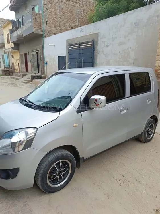 Suzuki Wagon R 2015 for Sale in Burewala Suzuki Wagon R 2015 for Sale in Burewala Image-3
