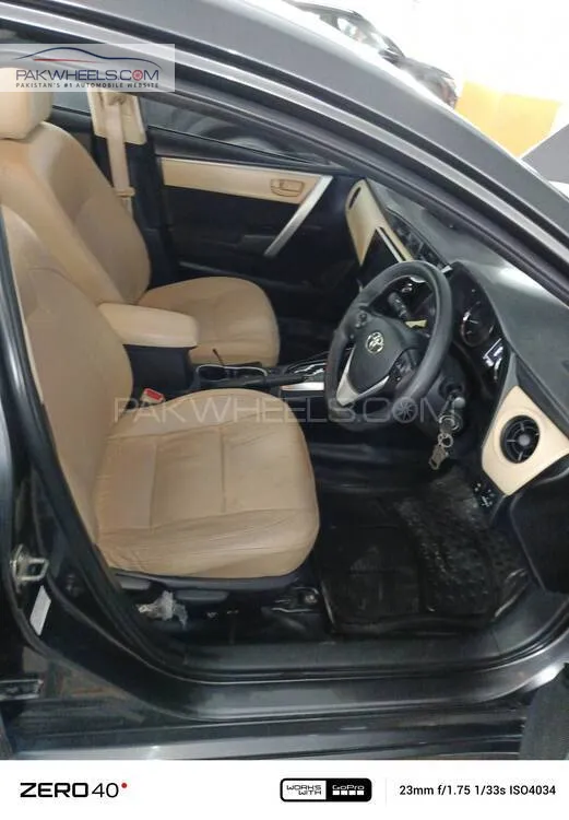 Toyota Corolla 2019 for Sale in Karachi Toyota Corolla 2019 for Sale in Karachi Image-10