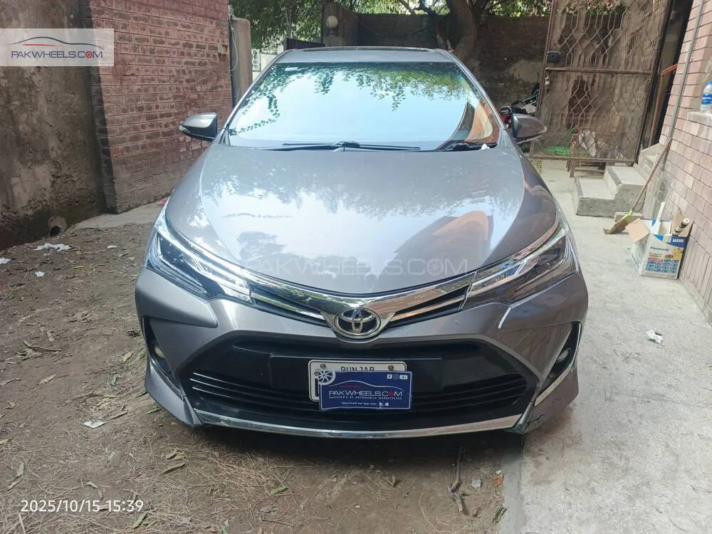 Toyota Corolla 2014 for Sale in Lahore Image-1