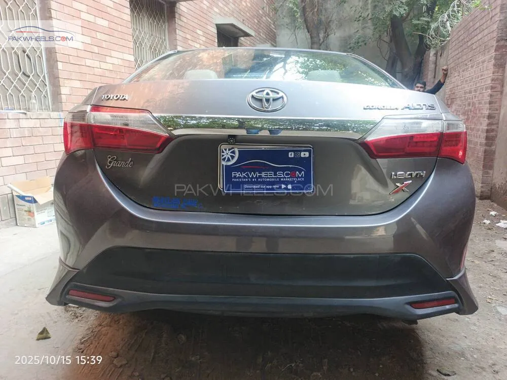 Toyota Corolla 2014 for Sale in Lahore Toyota Corolla 2014 for Sale in Lahore Image-4