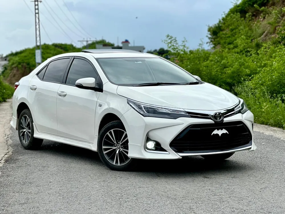 Toyota Corolla 2022 for Sale in Kotli Ak Image-1