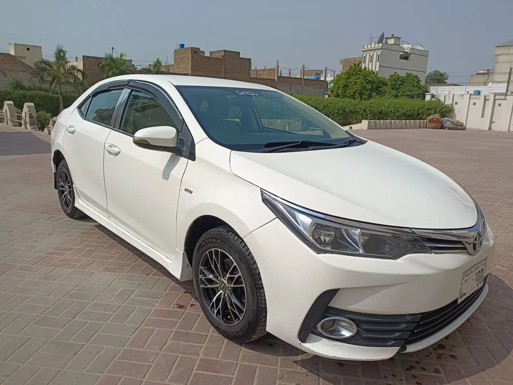 Toyota Corolla 2018 for Sale in Islamabad Image-1