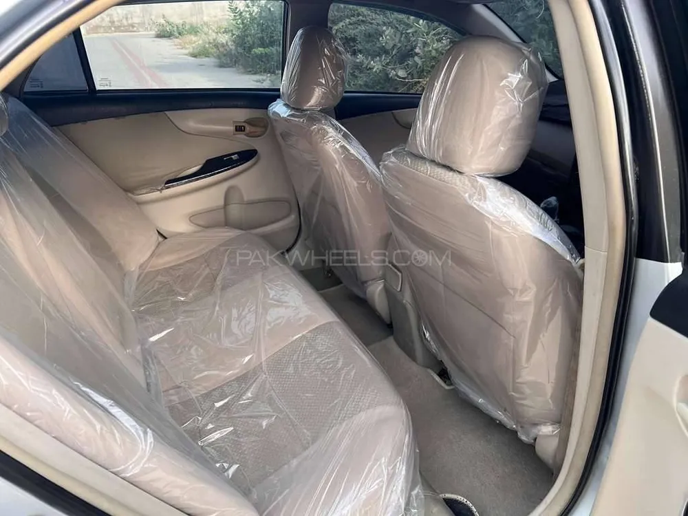 Toyota Corolla 2014 for Sale in Karachi Toyota Corolla 2014 for Sale in Karachi Image-12