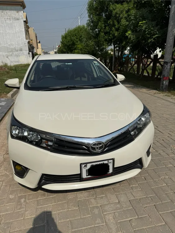 Toyota Corolla 2016 for Sale in Sialkot Image-1