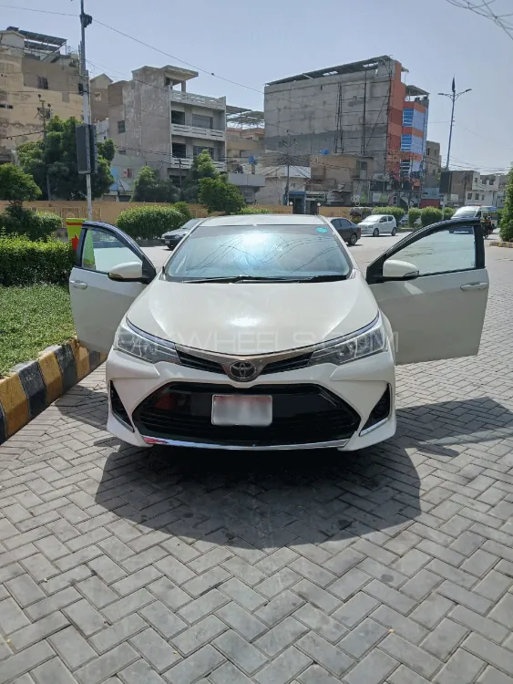 Toyota Corolla 2018 for Sale in Karachi Image-1