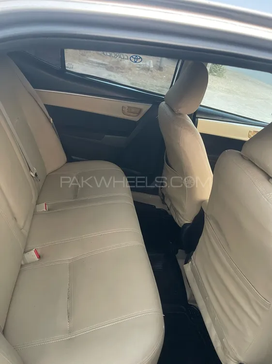 ٹویوٹا کرولا 2019 for Sale in شیخوپورہ ٹویوٹا کرولا 2019 for Sale in شیخوپورہ Image-15