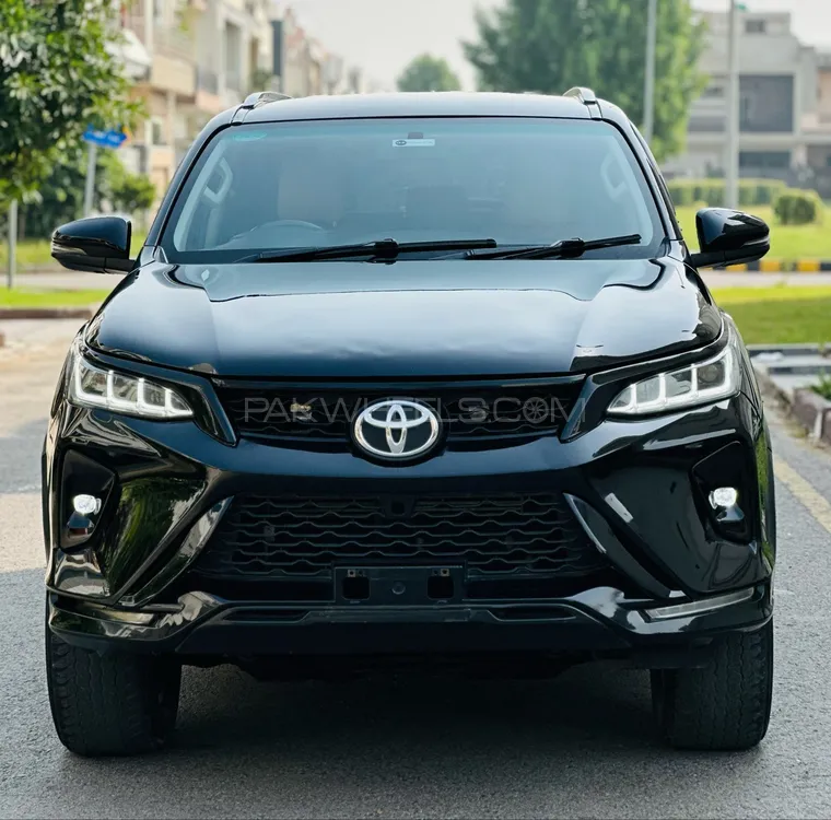 Toyota Fortuner 2021 for Sale in Sialkot Image-1