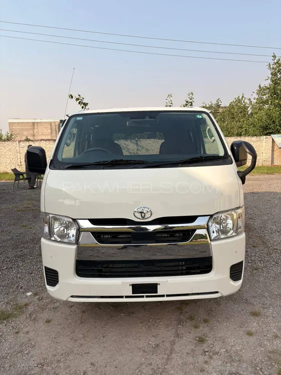 Toyota Hiace 2021 for Sale in Gujranwala Image-1