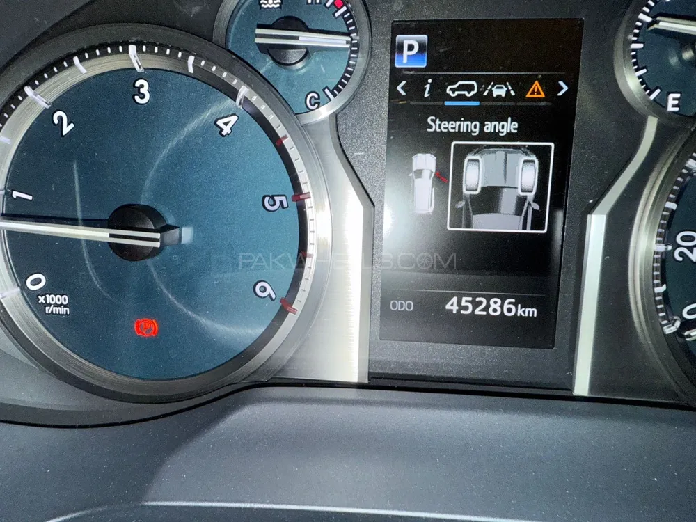 Toyota Prado 2020 for Sale in Karachi Toyota Prado 2020 for Sale in Karachi Image-9