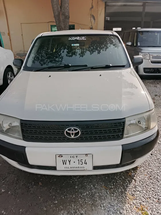 Toyota Probox 2006 for Sale in Kamra Image-1
