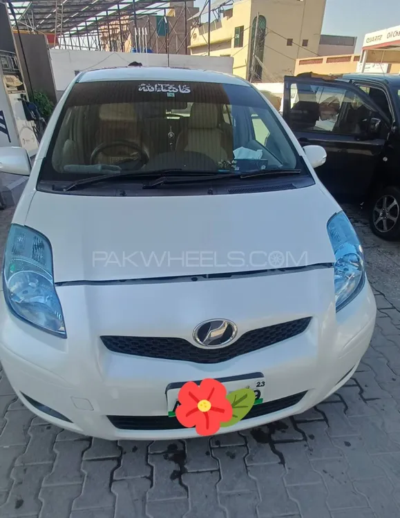 Toyota Vitz 2010 for Sale in Peshawar Toyota Vitz 2010 for Sale in Peshawar Image-1