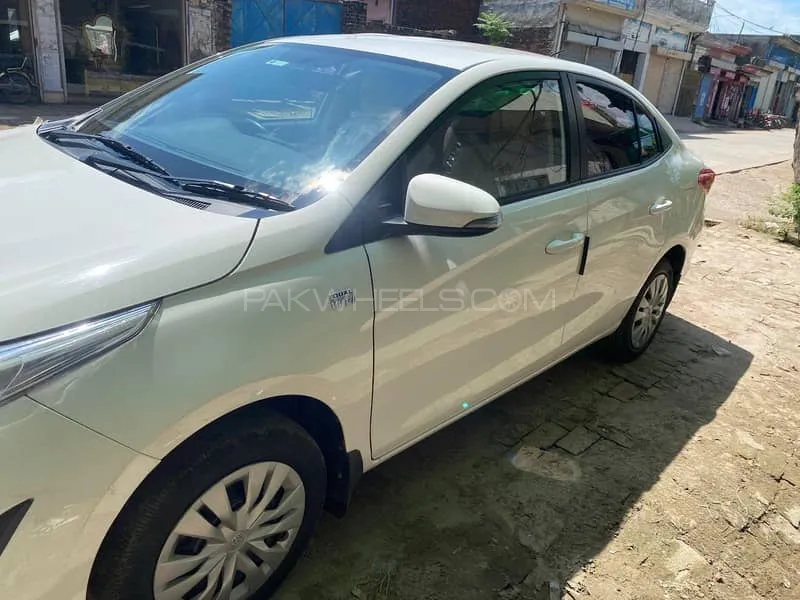 Toyota Yaris Sedan 2023 for Sale in Gujranwala Image-1