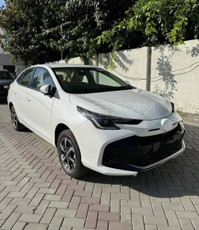 Toyota Yaris Sedan 2025 for Sale in Sialkot Image-1