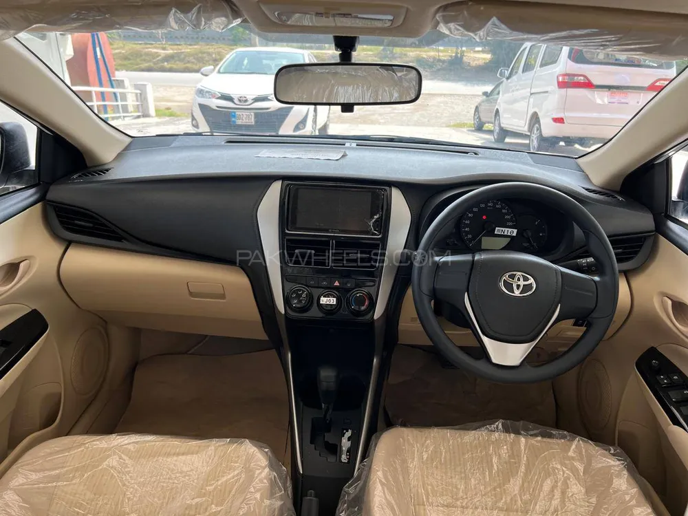 Toyota Yaris Sedan 2025 for Sale in Islamabad Toyota Yaris Sedan 2025 for Sale in Islamabad Image-9