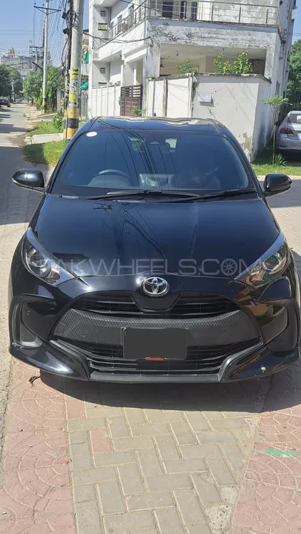 Toyota Yaris Hatchback 2021 for Sale in Lahore Image-1