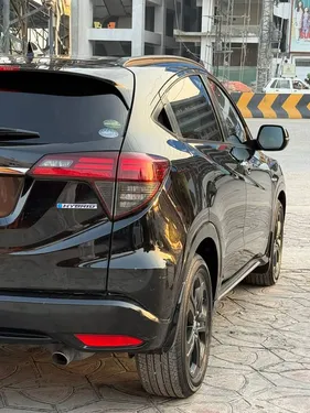 Honda Vezel X 2018
