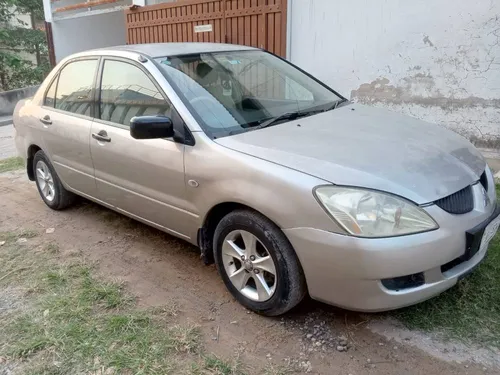 Mitsubishi Lancer GLX Automatic 1.3 2005