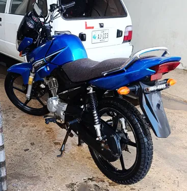 Yamaha YBR 125 2017
